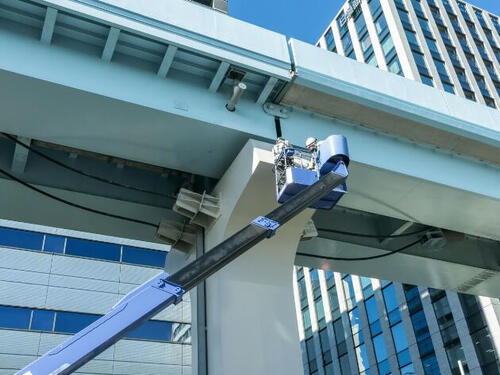 >Smart& Touchless: A Health Checkup for Social Infrastructure