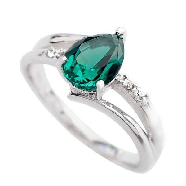 Emerald Ring 05