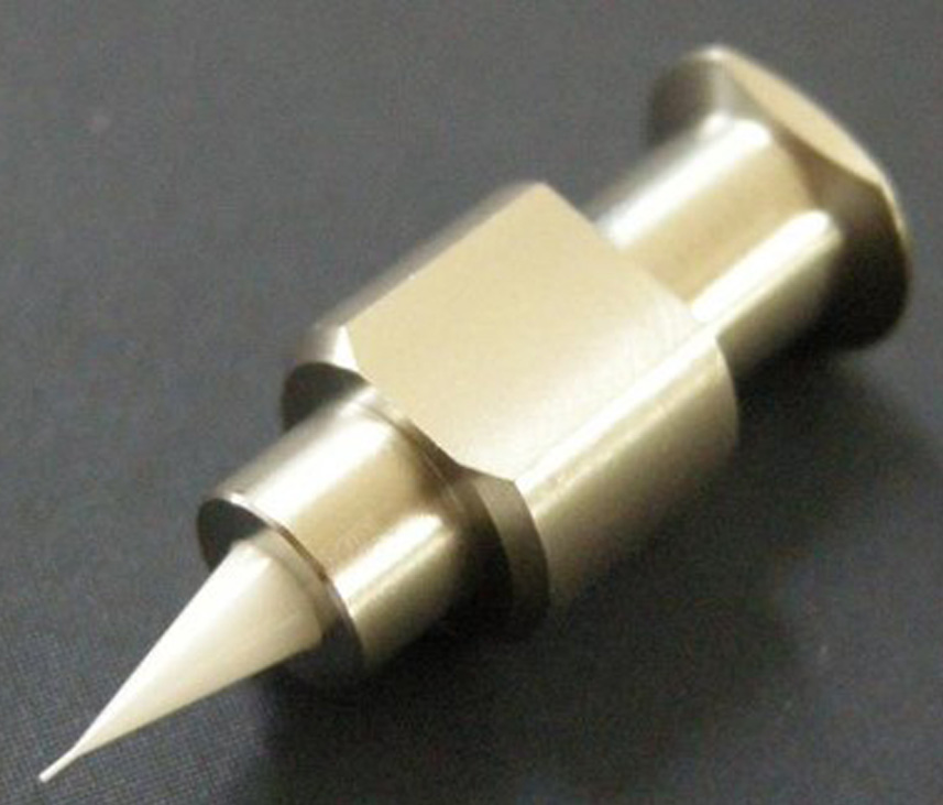 Ceramic nozzles