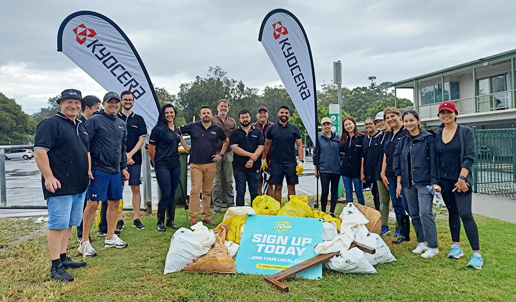 Participants in Business Clean Up Day