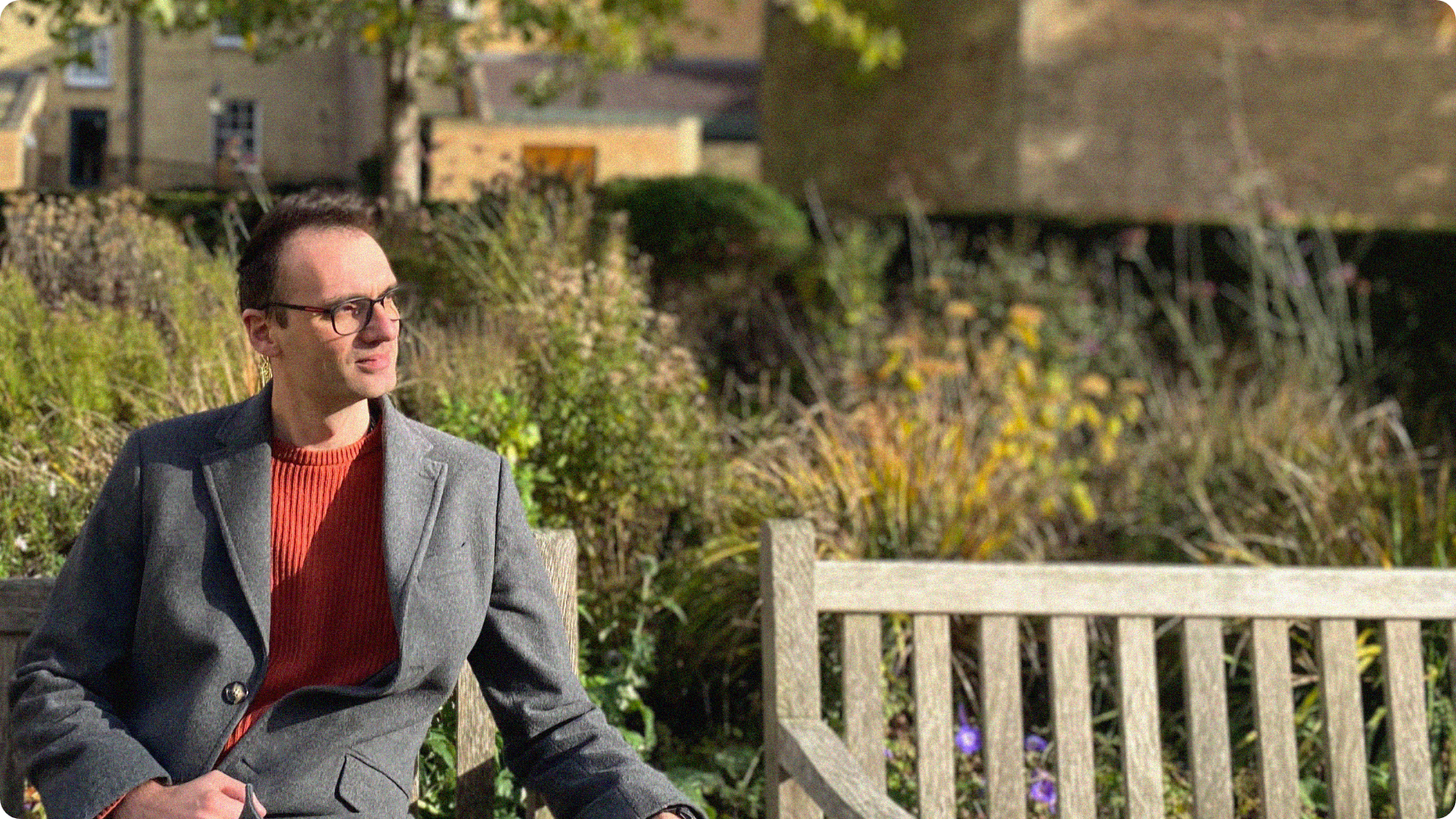 Dr. Jaroslaw Rzepecki sitting on a bench.