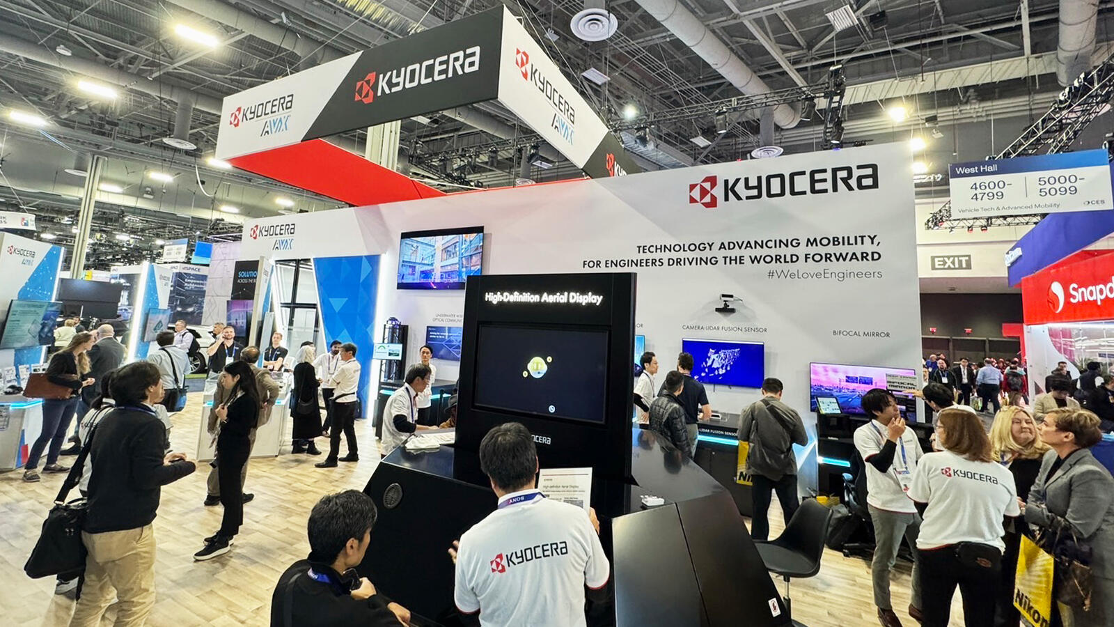 Kyocera’s booth attracted attention from media and engineers around the world. 